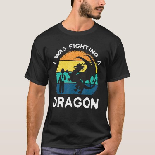 骨折アームドラゴンショルダー傷害手術 Tシャツ (正面)