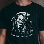 骨格死紙保持猫おもしろい猫好き Tシャツ<br><div class="desc">こ祝のバ独身のンタインの日の人生。ソロのお祝いにおもしろい対する究極の皮肉なノーだ。猫の母誇りを持ったや猫のパパとして、この皮肉なシャツはバレンタインの奇抜な反抗者へのチケットだ。ユーモアを受け入れ、皮肉に喜び、あなたの地位を衣服とプライド独身ので。ティーだけでなく、猫を飼っている人の素晴らし本当の意味を知る猫スタイルへのプレゼント!</div>