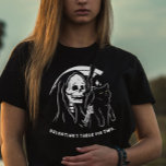 骨格死紙保持猫おもしろい猫好き Tシャツ<br><div class="desc">こ祝のバ独身のンタインの日の人生。ソロのお祝いにおもしろい対する究極の皮肉なノーだ。猫の母誇りを持ったや猫のパパとして、この皮肉なシャツはバレンタインの奇抜な反抗者へのチケットだ。ユーモアを受け入れ、皮肉に喜び、あなたの地位を衣服とプライド独身ので。ティーだけでなく、猫を飼っている人の素晴らし本当の意味を知る猫スタイルへのプレゼント!</div>