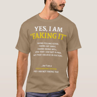 骨肉腫認識度私はこの家族でそれを偽っている Tシャツ