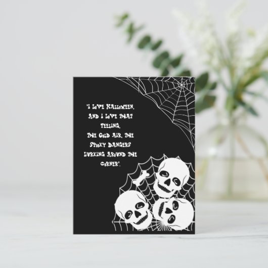 骸骨の山が潜むハロウィンの夜の不気味な雰囲気 シーズンカード (スタンド正面)