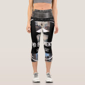 高いウェイストキャプリス:お世辞のスタイル。 カプリレギンス (正面)