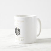 高いグラスを注いで上がろう コーヒーマグカップ (正面右)