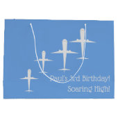 高いパーソナライズされた飛行機のアート、ブルーの高騰 ラージペーパーバッグ (裏面)