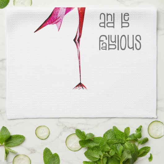 高いフラミンゴの立場はすばらしくおもしろいなことわざのギフトです キッチンタオル (折り畳み)