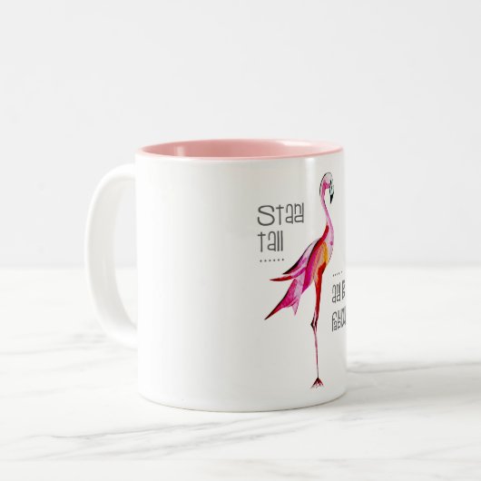 高いフラミンゴの立場はすばらしくおもしろいなことわざのギフトです ツートーンマグカップ (正面左)