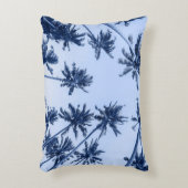 高いヤシの木、青澄んい空。 アクセントクッション (正面(垂直))