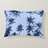 高いヤシの木、青澄んい空。 アクセントクッション (裏面)