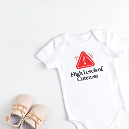 高いレベルの可愛さ ベビーボディスーツ