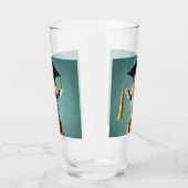 高い業績：キリンの卒業日。 タンブラーグラス (左)