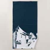 高い船と雲航海の ビーチタオル (正面)