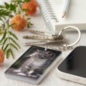 高く立っている子ネコ キーホルダー (正面右)