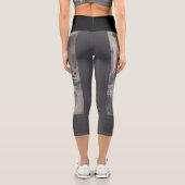 高く腰の高い蛇のカプリス カプリレギンス (裏面)