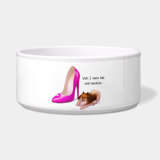 高く、断固な犬ボール ボウル