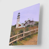 高地の灯台、ケープコッド、マサチューセッツ スクエア壁時計 (傾斜)