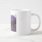 . .高尚な場所を楽しく旅!! ジャンボコーヒーマグカップ (右)