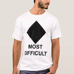 高度のスキーヤーかスノーボーダー Tシャツ