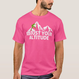 高度の調整ロック登山冒険 Tシャツ