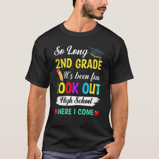 高校の中学2年生の長さ来 Tシャツ (正面)