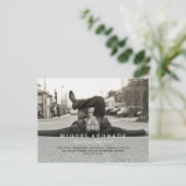 高校写真卒業パーティー少年モダン インビテーションポストカード (スタンド正面)