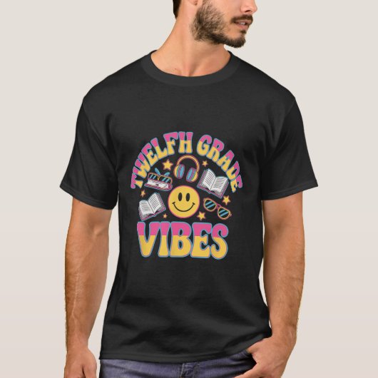 高校生の雰囲気 12年生の先生 キッズの学校 Tシャツ (正面)