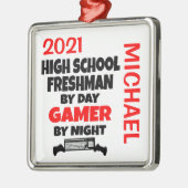 高校1年生がビデオゲーム遊を大好き メタルオーナメント (左)