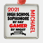 高校2年生で遊はビデオゲームが大好き メタルオーナメント (正面)