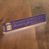 高級エレガントパープルレザー金ゴールドモノグラムの デスクネームプレート (側面)