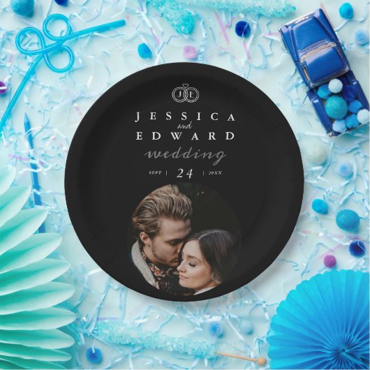 高級エレガント白黒モノグラム結婚フォト ペーパープレート (パーティー)