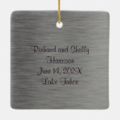 高級カップル初めてのクリスマス セラミックオーナメント (裏面)