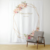 高級ピンクフローラ金ゴールド結婚のフォトブース タペストリー (インサイチュ)