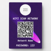 高級感あふれる深紫色のレザースポットライトQRコードWifi フォトプラーク (正面)