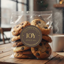 高級感のあるチョコレートブラウンゴールドで喜びをお届けするベーカリー