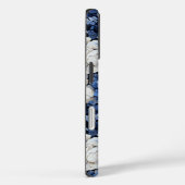 高級感のあるネイビーブルーと象牙色の花柄のiPhoneケース Case-Mate iPhoneケース (裏面 / 右)
