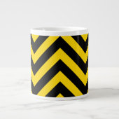 高速はっきりした交通のまわりに山 ジャンボコーヒーマグカップ (正面)