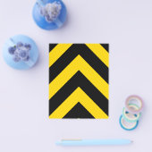 高速はっきりした交通のまわりに山 チラシ (シングル)