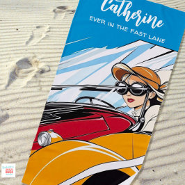 高速ヴィンテージ車を運転する少女 ビーチタオル