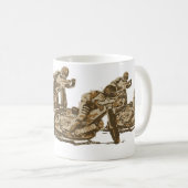 高速自動車道路のオートバイのレーサー コーヒーマグカップ (正面右)