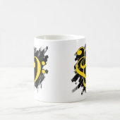 高音域と低音クレフ、 音符記号ミュージカルハート黄 コーヒーマグカップ (中央)