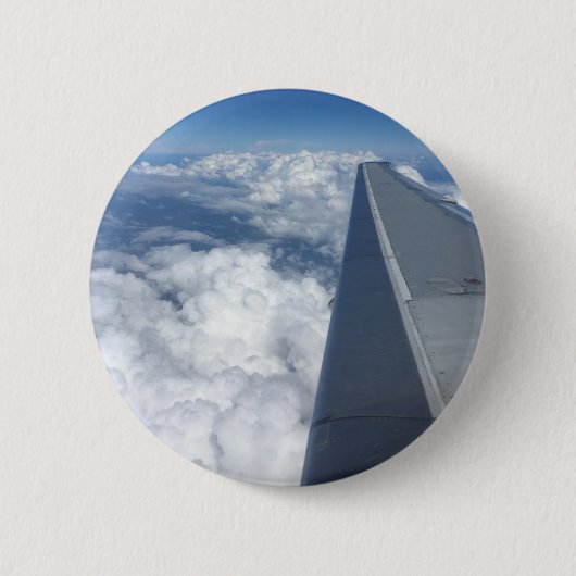 高飛んでいるいボタン 缶バッジ (正面)