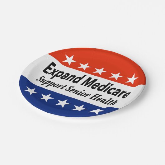 高齢者の健康を支援するためにメディケアを拡大する ペーパープレート (アングル)
