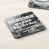 高齢者の我々は3番目のレール コースター (左側)