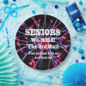 高齢者の我々は3番目のレール ペーパープレート (パーティー)