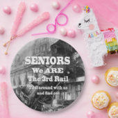 高齢者の我々は3番目のレール ペーパープレート (パーティー)