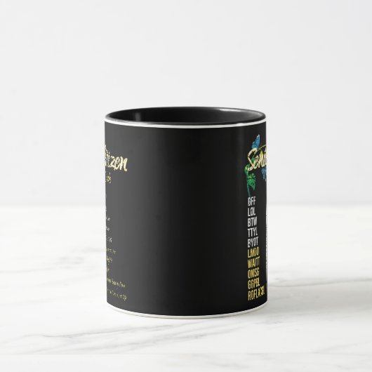 高齢者メールや文字を打つコードおもしろいおじいちゃん マグカップ (中央)