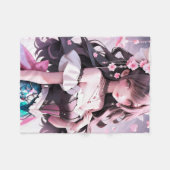 髪にピンクの花を持つ茶色の髪の人魚 フリースブランケット (正面(横))