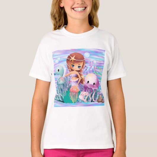 髪に星を持つ人魚が海で遊ぶ Tシャツ (正面)