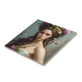 髪に花を付けた少女 タイル (側面)