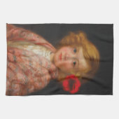 髪に赤い花を付けた少女 キッチンタオル (横)
