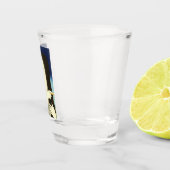 髪をコンビング（美しいアジアの女性） （琴洞） ショットグラス (右)